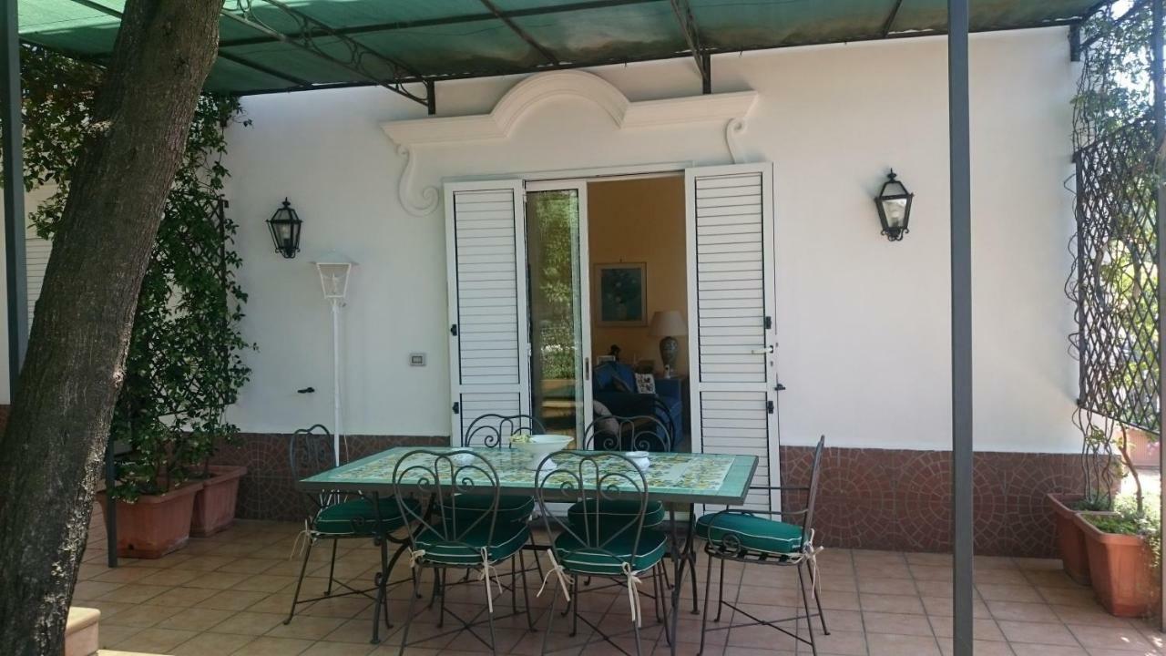 Villa L'Ulivina Sorrento Dış mekan fotoğraf